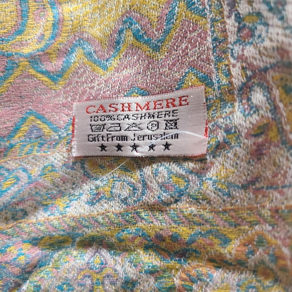 100% Cashmere Embroidered Scarf From Jerusalem - Picture 4 of 4